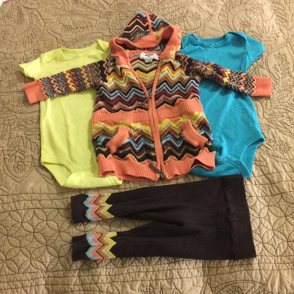 Missoni zip cardigan set & 2 Carter’s onesies 12M